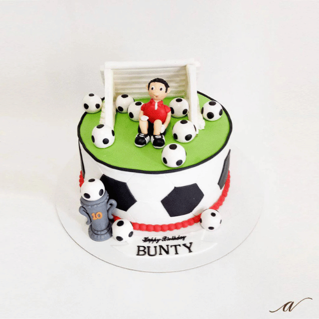 Sports-Themed Cakes
